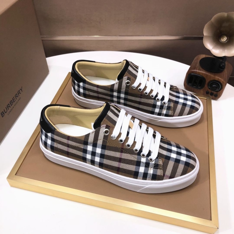 Burberry Sneakers